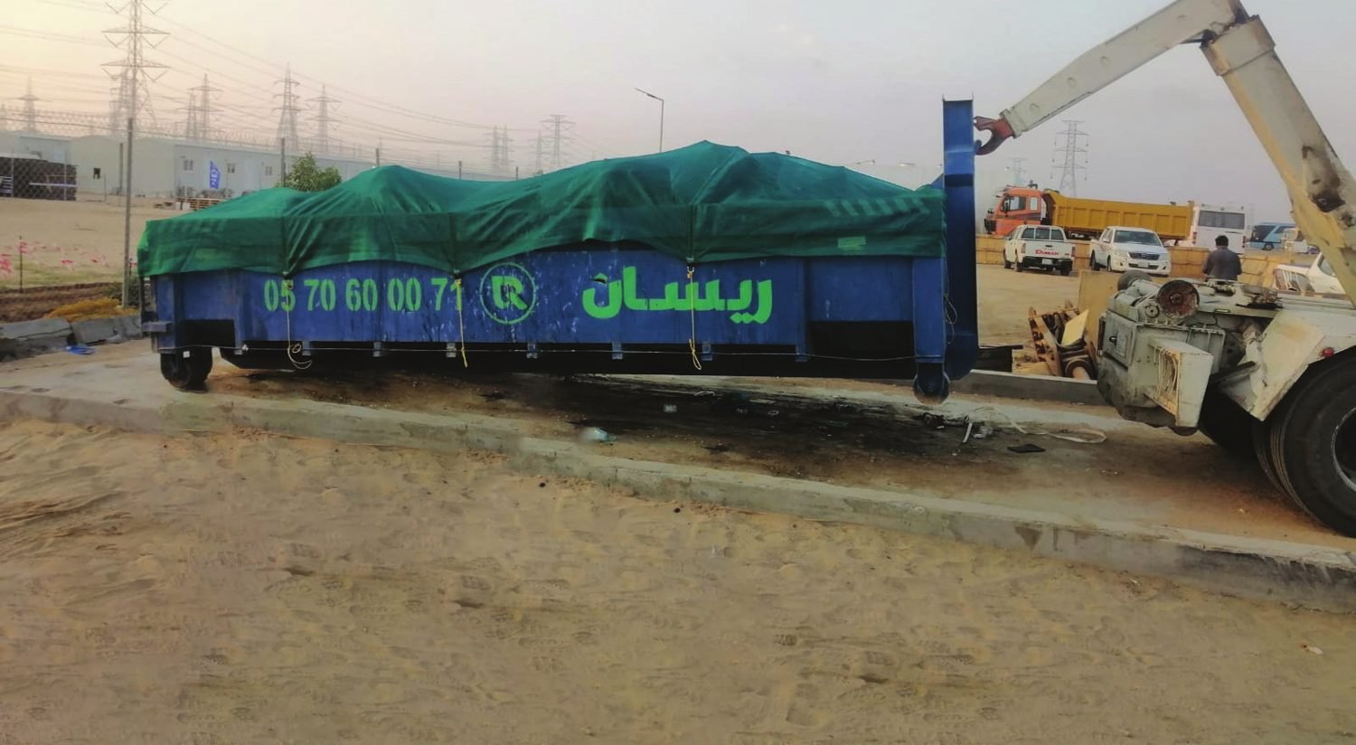 Row of RESAN green waste containers